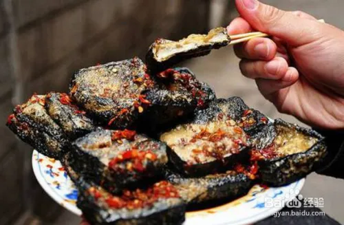 夜市摆摊做什么小吃比较赚钱?