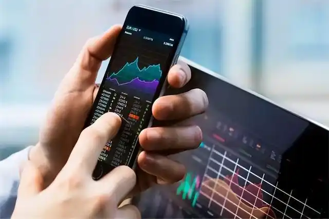 技术炒股要点：选对指标综合分析，精准把握股票趋势抓买卖点